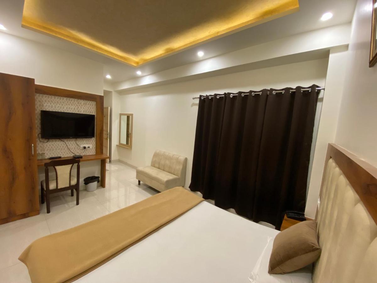Neelgagan Hotel Nuova Delhi Esterno foto